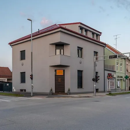 Apartments Adversarium Koprivnica Exterior foto